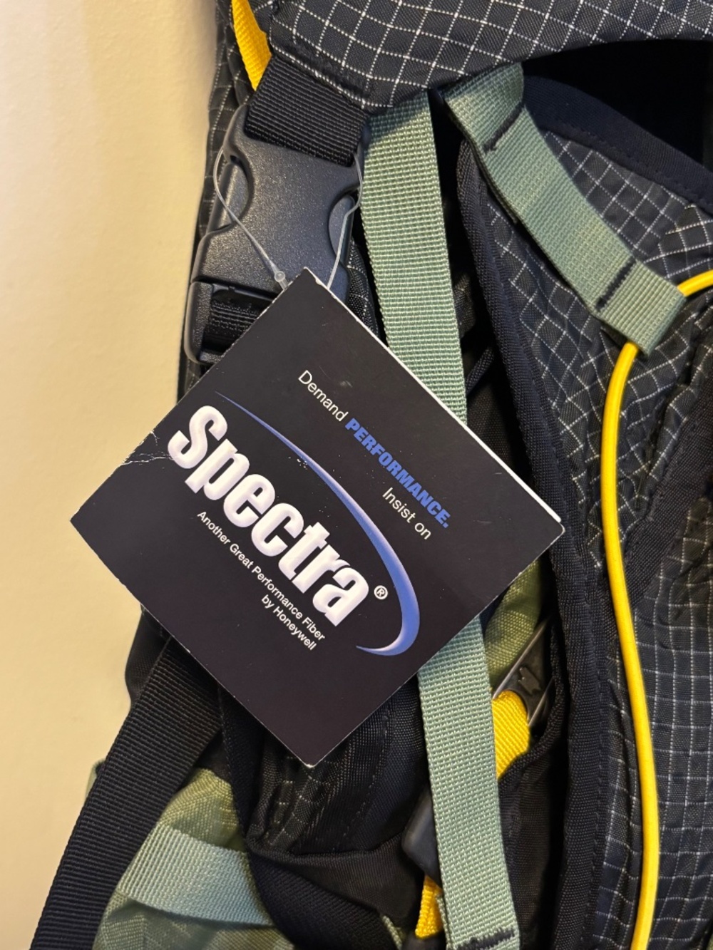 Mountainsmith Circuit Internal Frame Capacity Hiking Backpack Pack Outdoors NWT - Picture 4 of 4